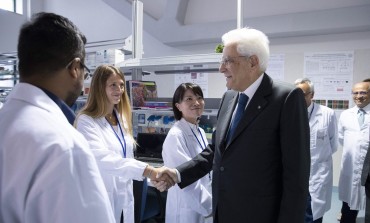Il Presidente Mattarella in visita al meeting "Le due culture" nel centro di ricerca Biogem