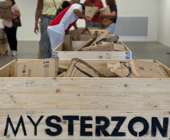 "Mysterzon Game" Dal 10 Ottobre al 10 Novembre Al Jambo il gioco dei pacchi misteriosi