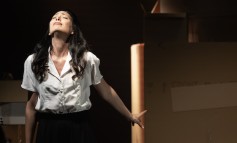 Teatro Serra da Venerdì 28 Novembre a Domenica 30 : "Agosto" Un dramma sulla condizione femminile