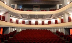 Con “Doppio specchio” in scena al Serra la famiglia e i suoi tabù